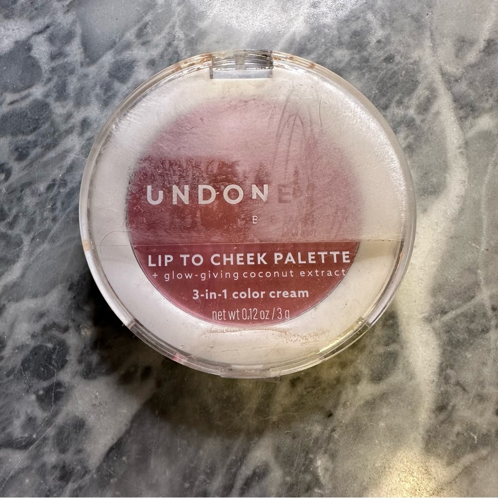 Undone Beauty Lip to Cheek Palette 3-in-1 Color Cream